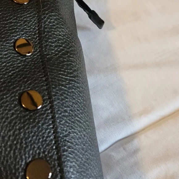 NWT Hammitt large Bryant Black with Gunmetal rivets Shoulder Bag - Picture 14 of 16